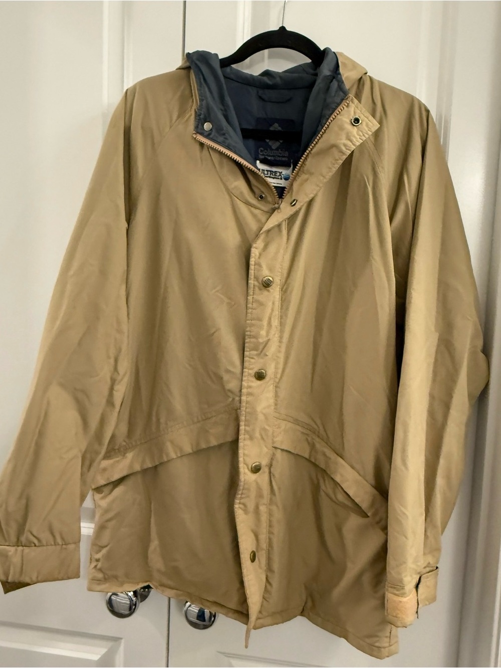 Vintage Columbia Ultrex Men’s Tan Hooded Waterproof Jacket Zipper Snap Button